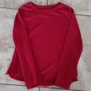 A long sleeve tee short